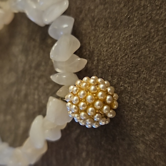 JOHN WIND Moonstone Chip Beaded Stretch Bracelet - Picture 7 of 8